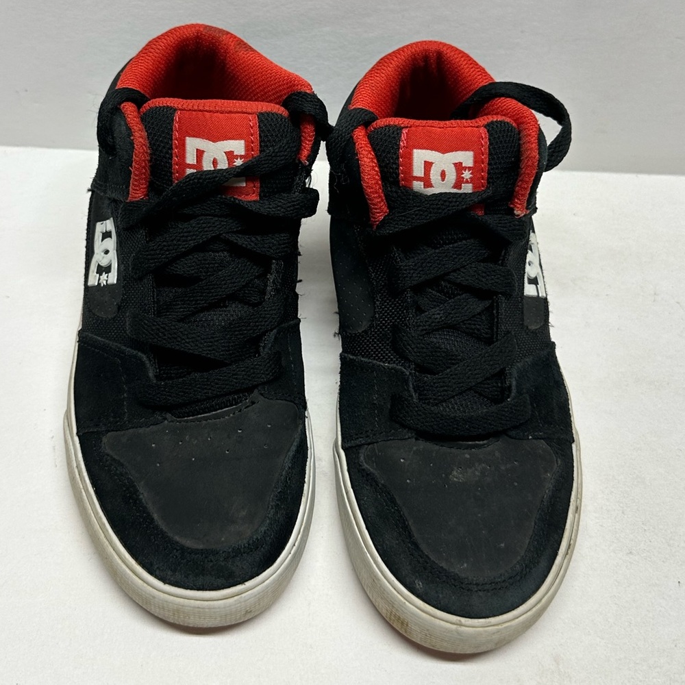 DC Youth Black Red Size 13